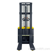 1.5T/4M Pallet stacker model small electronic forklift truck